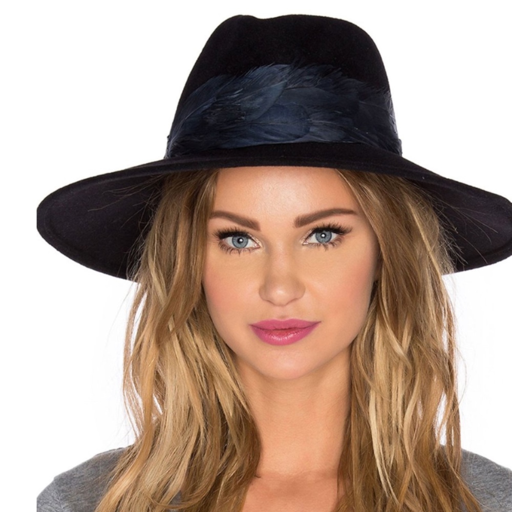 Eugenia Kim - Emmanuelle Feather  Fedora - Blk